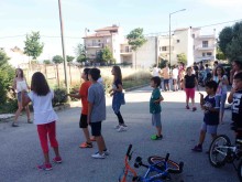 Όλα τα παιδιά συμμετέχουν στο παιχνίδι!